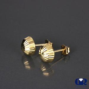 14K Gold Diamond Cut Round Shape Stud Earrings With Push Back 7mm