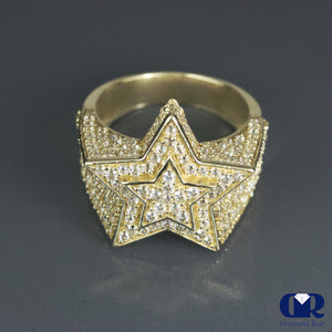 Men's Diamond Star Pinky Ring In 14K Gold - Diamond Rise Jewelry